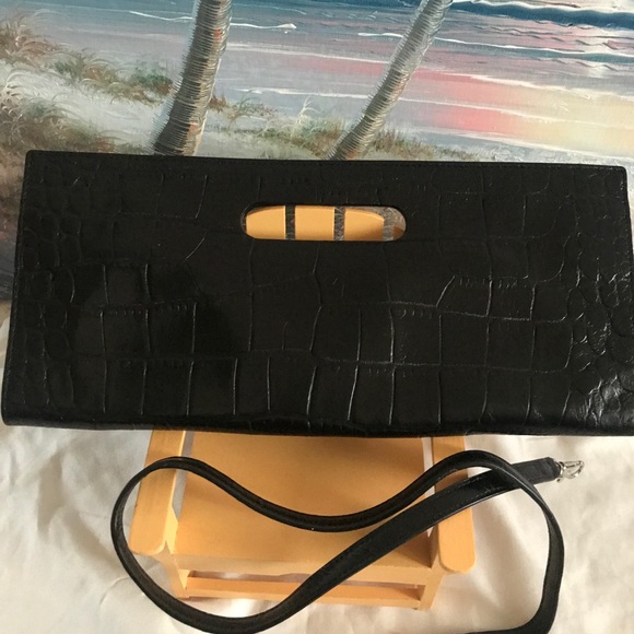Michael Kors Tilda Clutch Large , Black - Picture 12 of 16